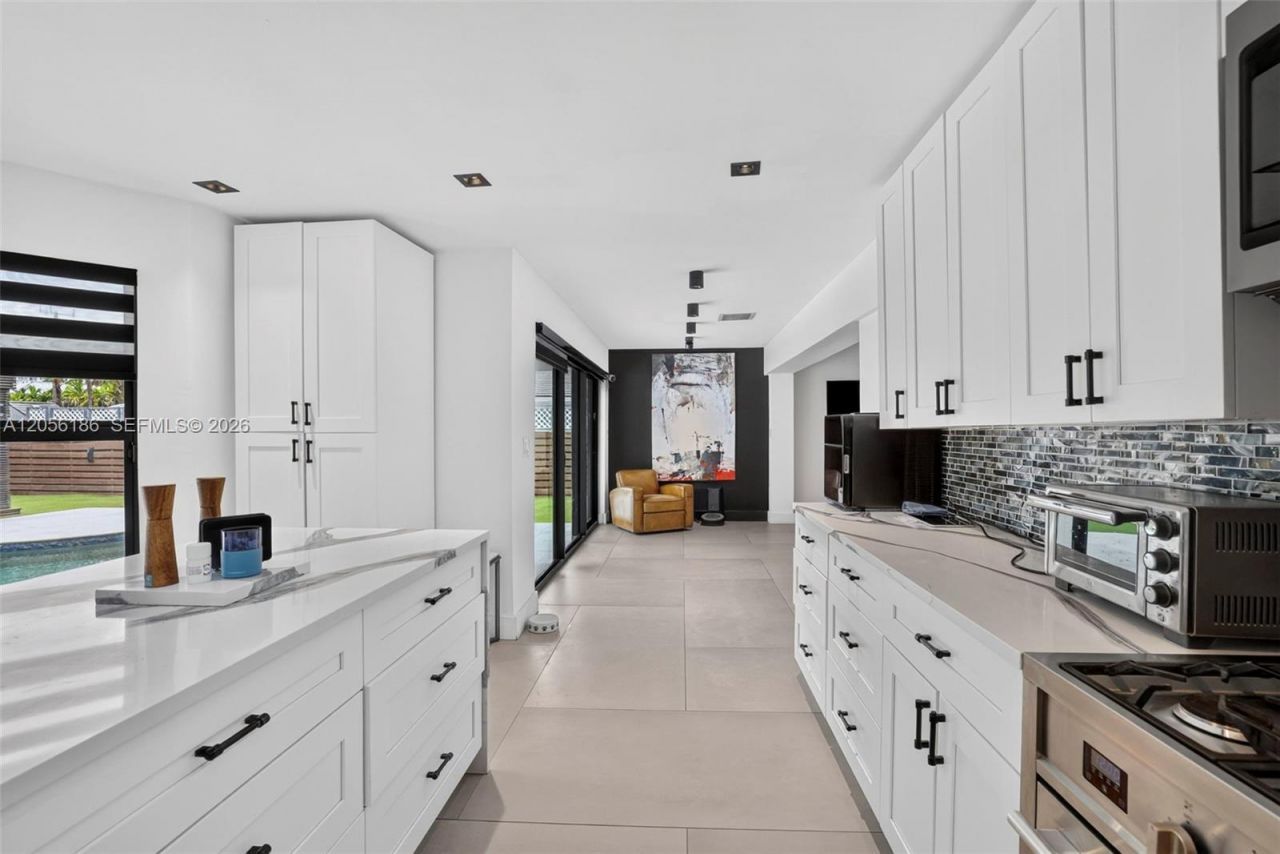 545 NE 9th Ave, Fort Lauderdale, FL 33301 Photo