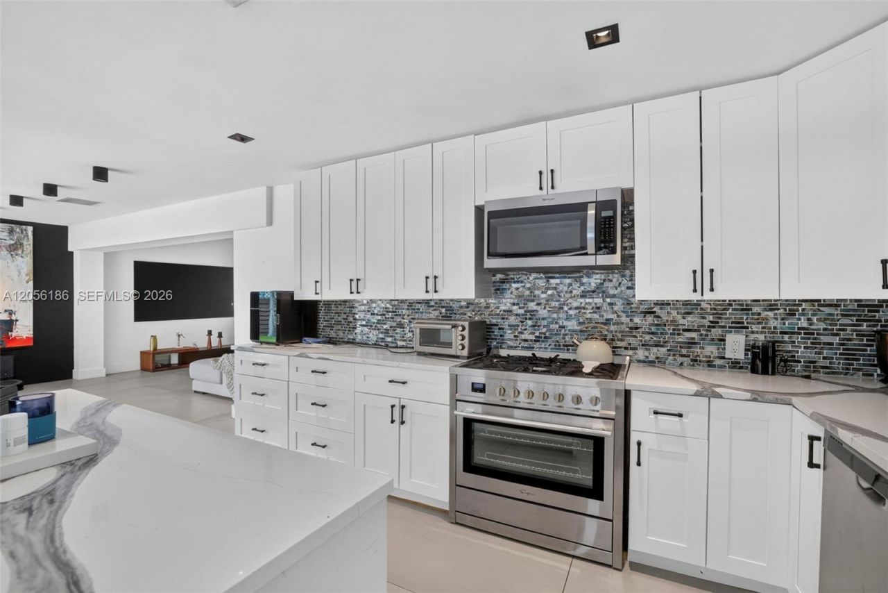 545 NE 9th Ave, Fort Lauderdale, FL 33301 Photo
