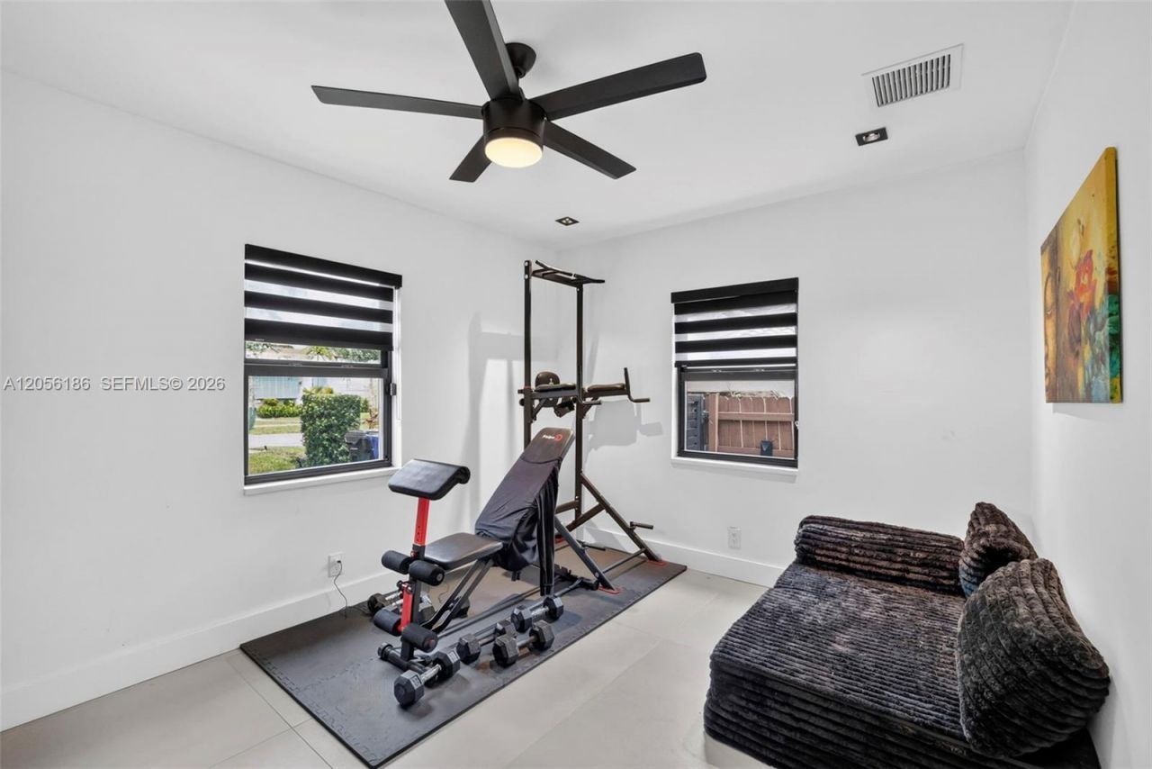 545 NE 9th Ave, Fort Lauderdale, FL 33301 Photo