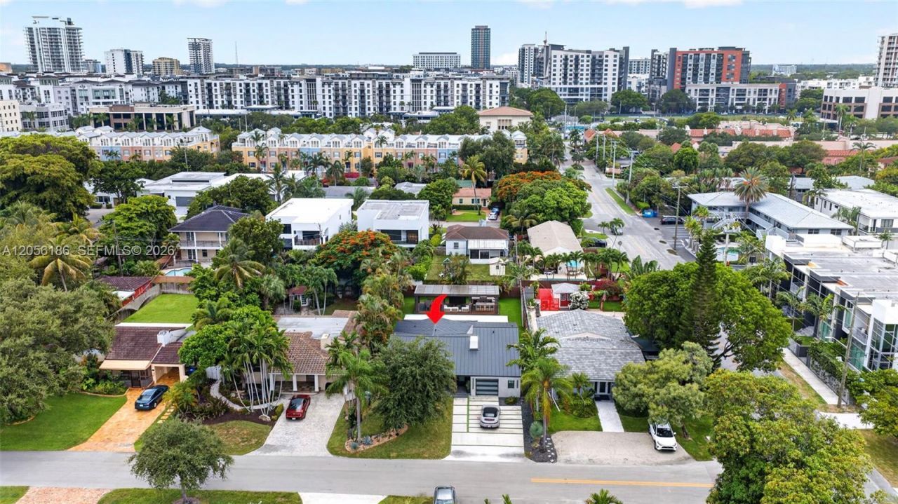 545 NE 9th Ave, Fort Lauderdale, FL 33301 Photo