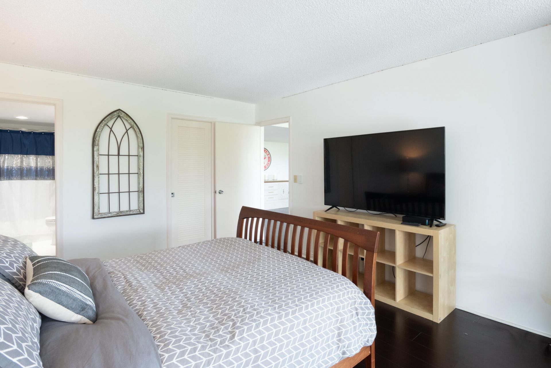 2400 Presidential Way, Unit 302, West Palm Beach, FL 33401 Photo