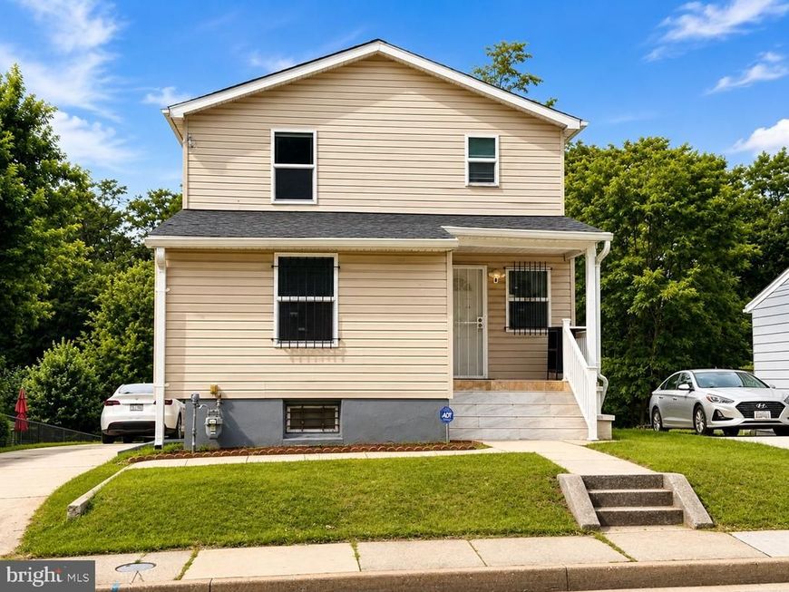 123 Winters Lane, Baltimore, MD 21228 Main Photo