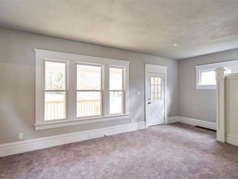 692 Blanche Street , Akron, OH 44307 Photo 11