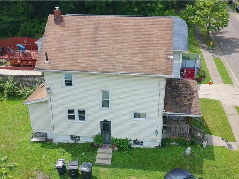 692 Blanche Street , Akron, OH 44307 Photo 5