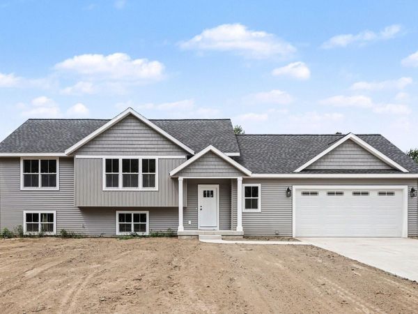 1958 Cygnet Drive, Otsego, MI 49078
