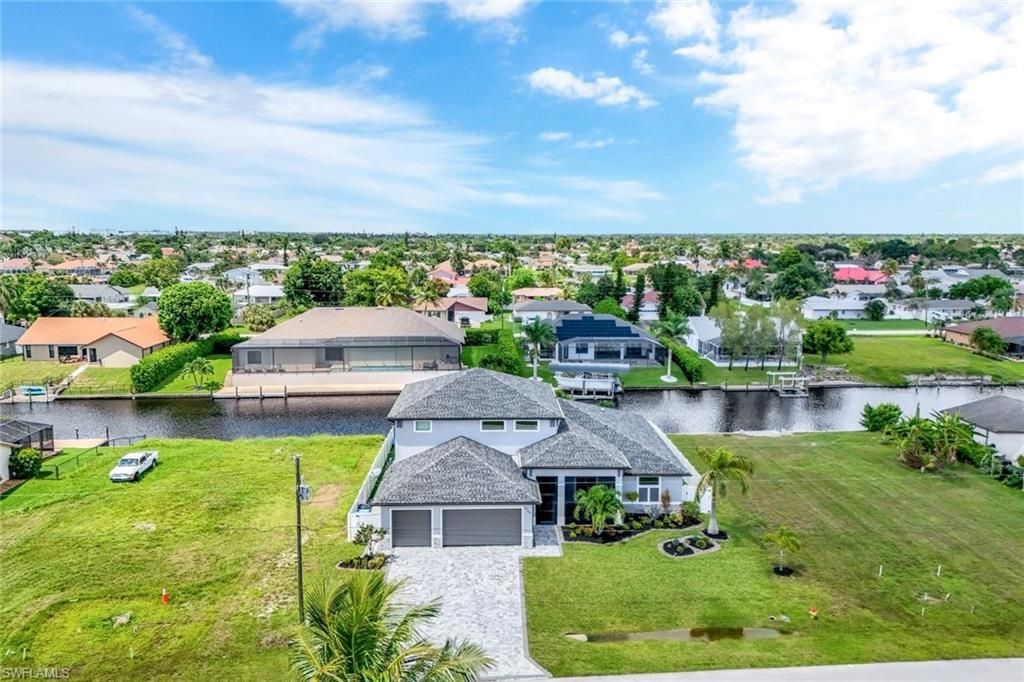 1909 SE 14th St , Cape Coral, FL 33990 Photo