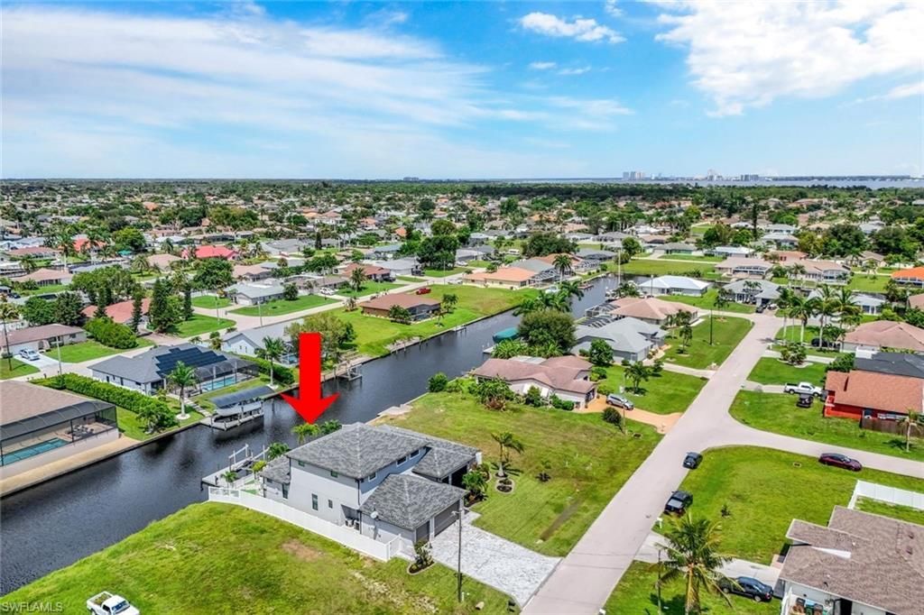 1909 SE 14th St , Cape Coral, FL 33990 Photo