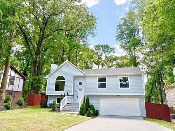 8399 Lake Drive , Snellville, GA 30039