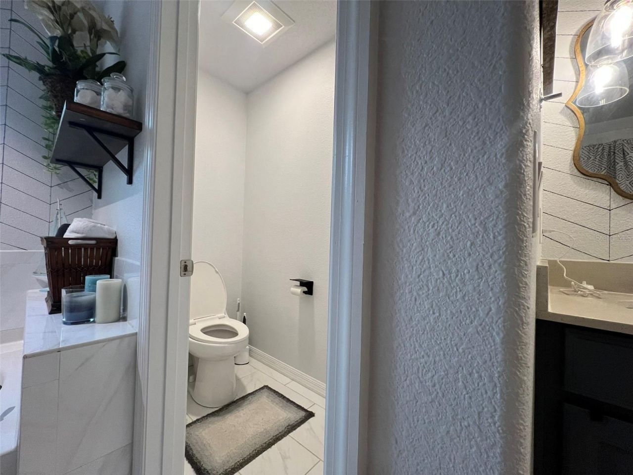 4862 Southlawn Avenue, Orlando, FL 32811 Photo