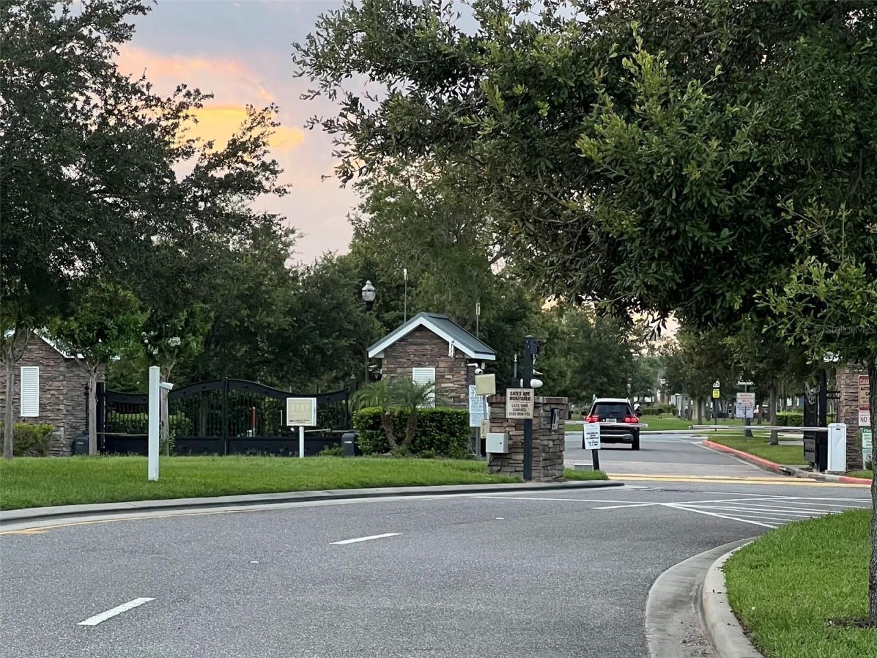 4862 Southlawn Avenue, Orlando, FL 32811 Photo