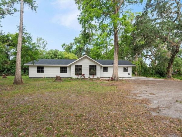 6005 IKE SMITH ROAD , PLANT CITY, FL 33565