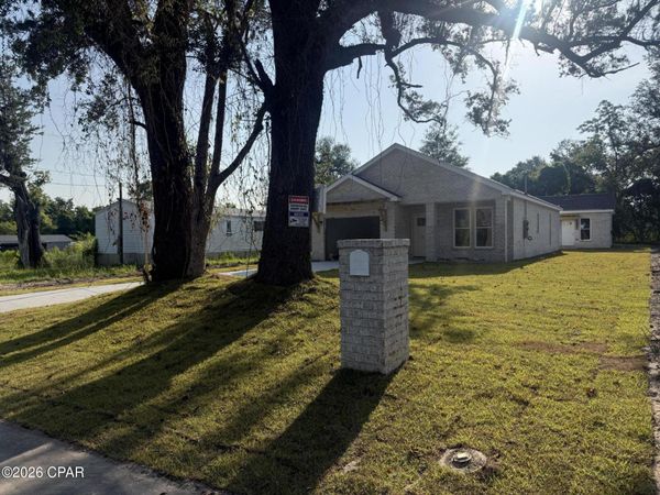 128 Central Avenue , Panama City, FL 32401