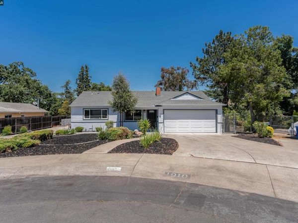 1910 Encima Dr, Concord, CA 94519
