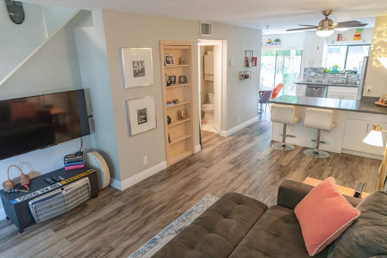 303 City View Drive, Unit 303, Fort Lauderdale, FL 33311 Photo