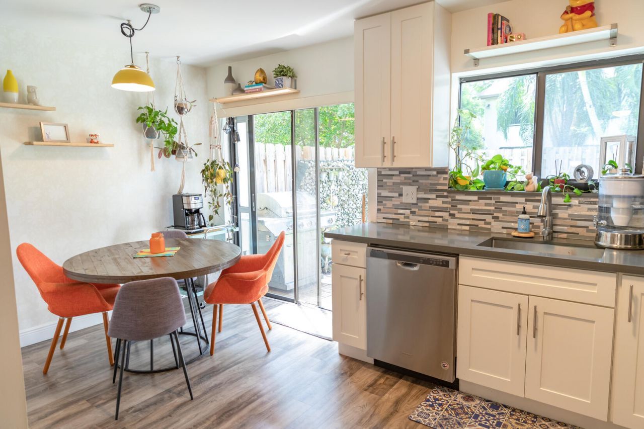 303 City View Drive, Unit 303, Fort Lauderdale, FL 33311 Photo