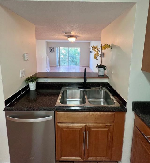 167 Riviera Circle, Weston, FL 33326 Photo