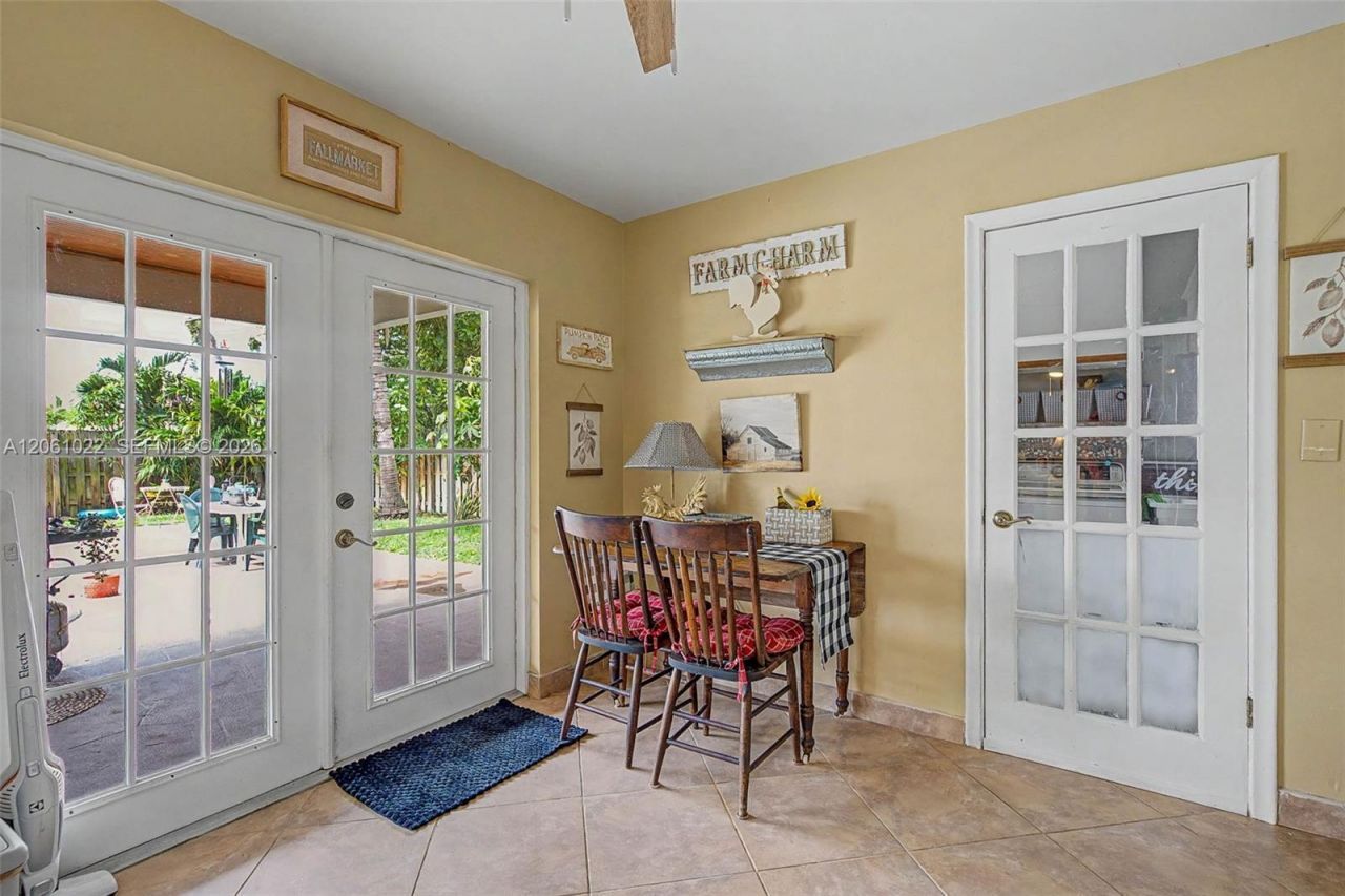 7460 NW 13th St , Plantation, FL 33313 Photo