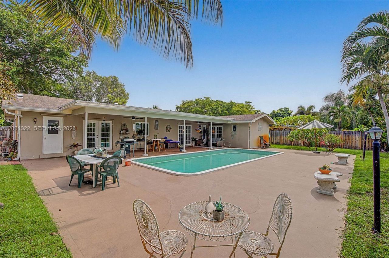 7460 NW 13th St , Plantation, FL 33313 Photo