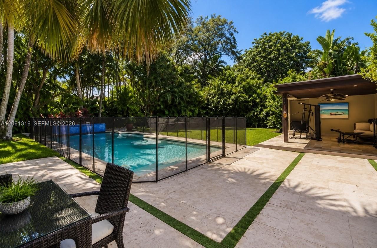 560 Sabal Palm Rd , Miami, FL 33137 Photo