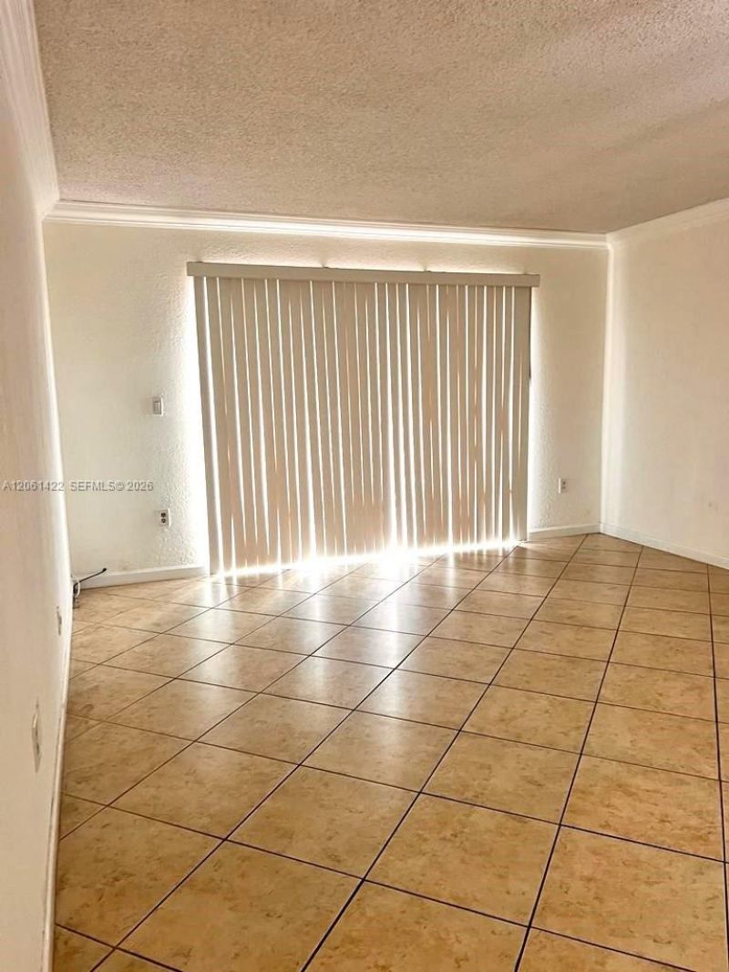 401 NW 72nd Ave , Unit 304B, Miami, FL 33126 Photo