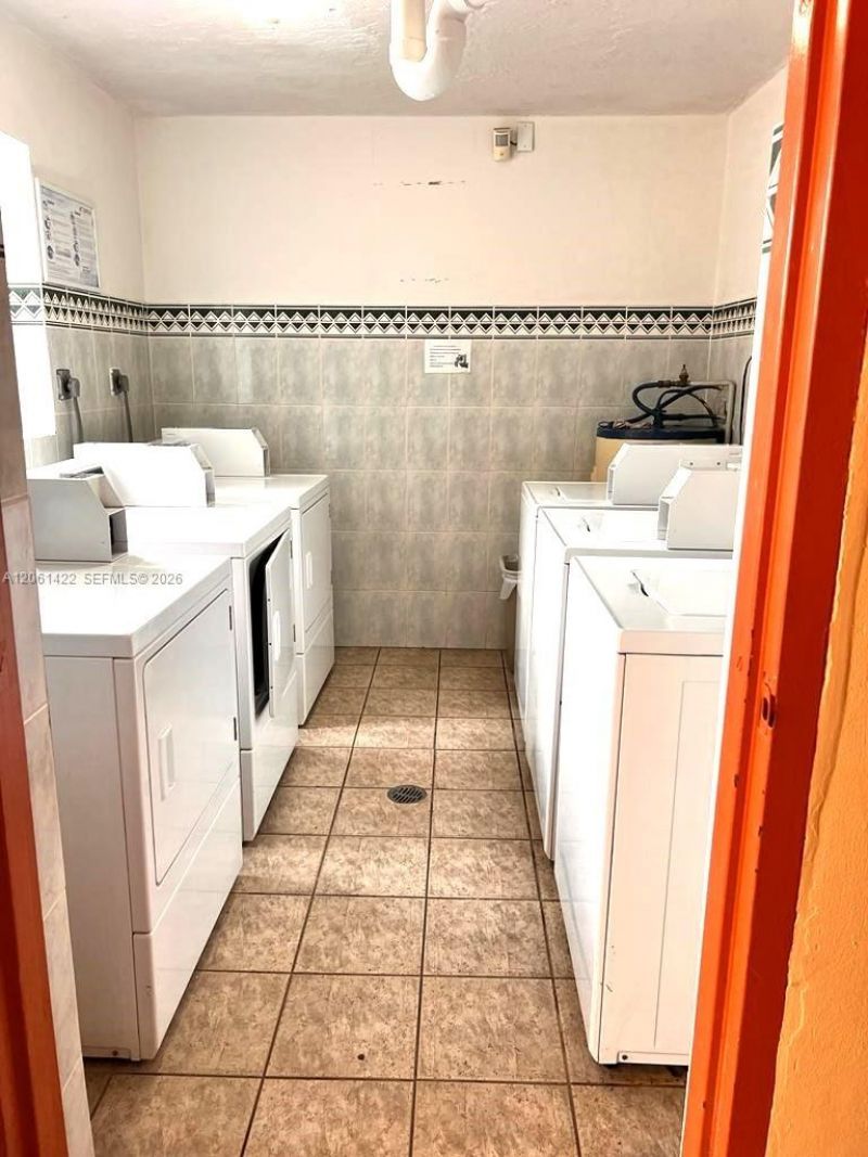 401 NW 72nd Ave , Unit 304B, Miami, FL 33126 Photo