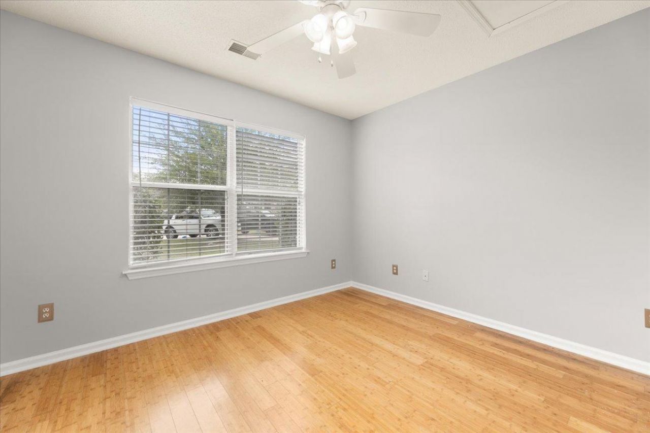 1201 Grasswind Drive Photo 21