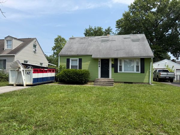 584 S Ashburton Road , Columbus, OH 43213