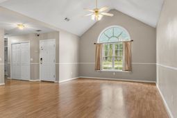 1040 Raysor Street photo 4
