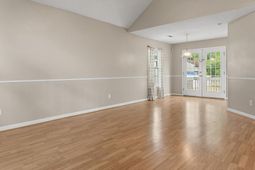 1040 Raysor Street photo 4