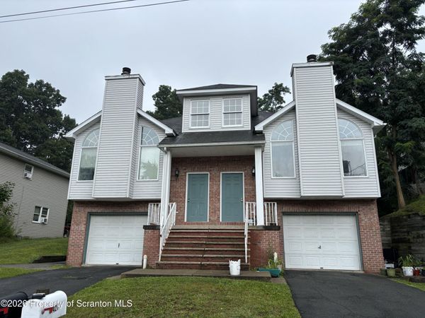 427 Melrose Avenue , Clarks Summit, PA 18411