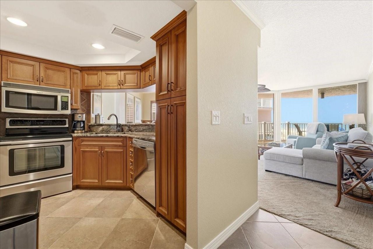 2600 Gulf Drive N, Unit 30, Bradenton Beach, FL 34217 Photo