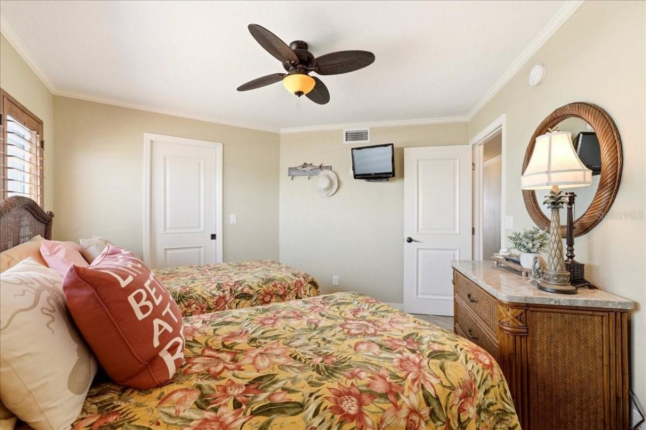 2600 Gulf Drive N, Unit 30, Bradenton Beach, FL 34217 Photo