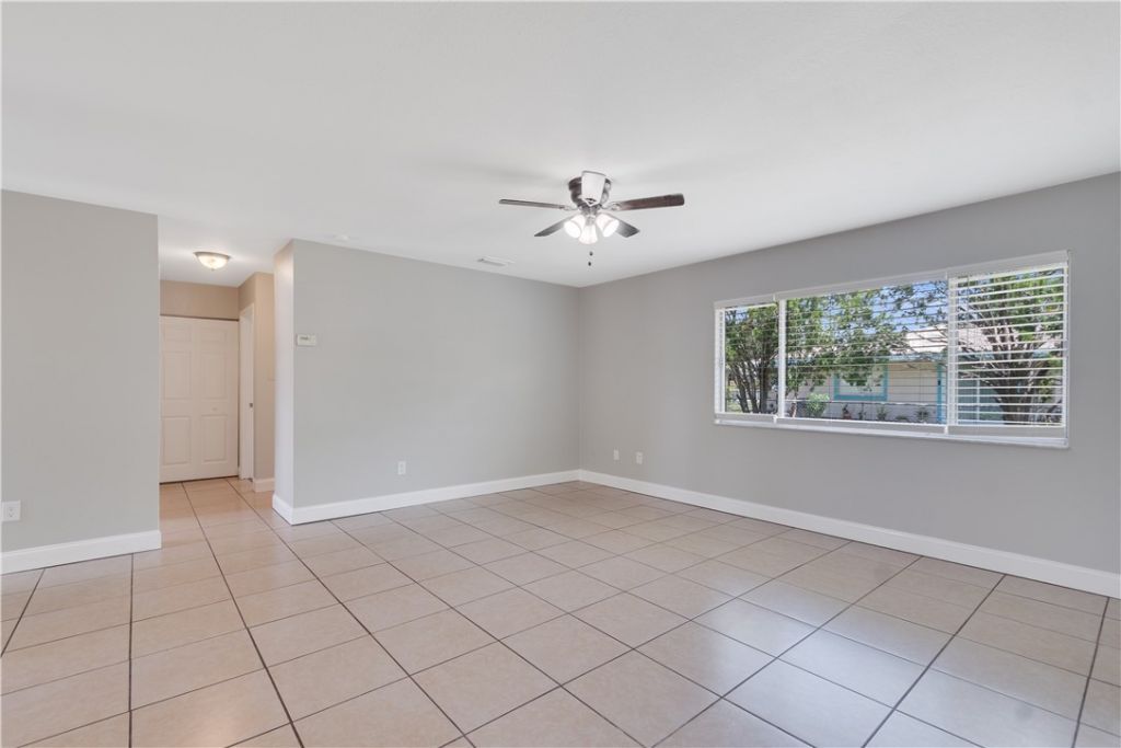 261 Mensh Avenue, Sebastian, FL 32958 Photo