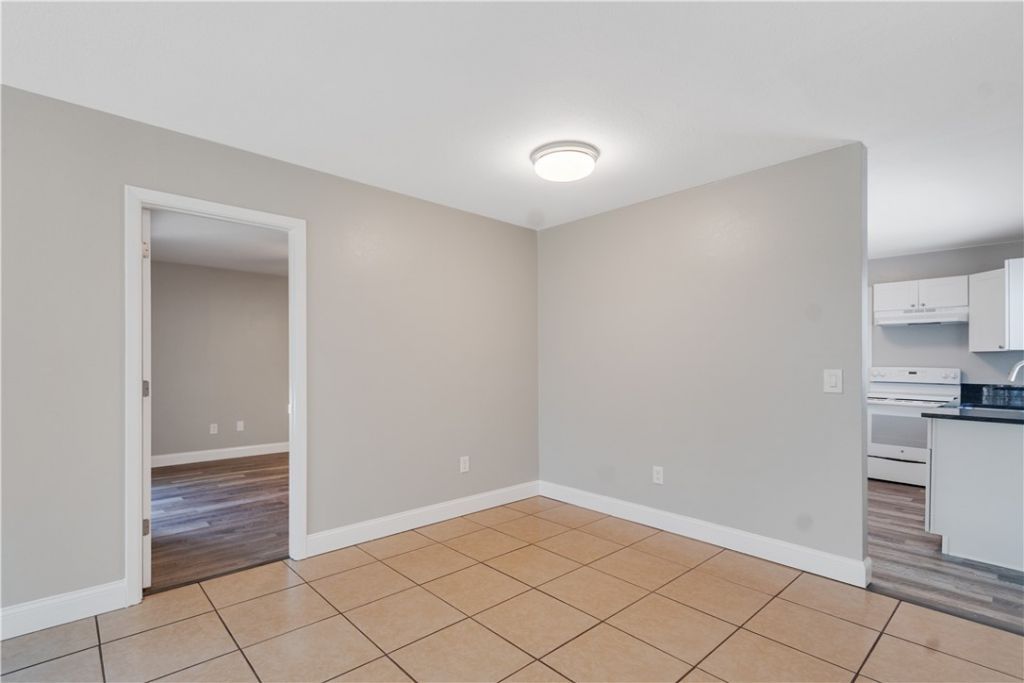 261 Mensh Avenue, Sebastian, FL 32958 Photo