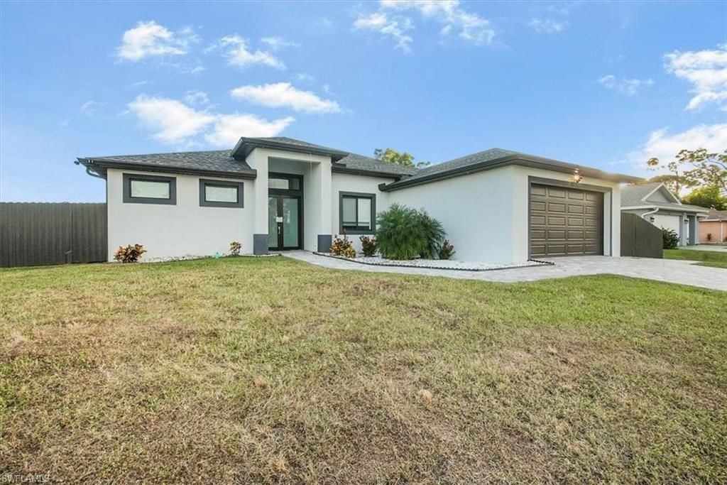 1124 NE 35th Ln , Cape Coral, FL 33909 Photo