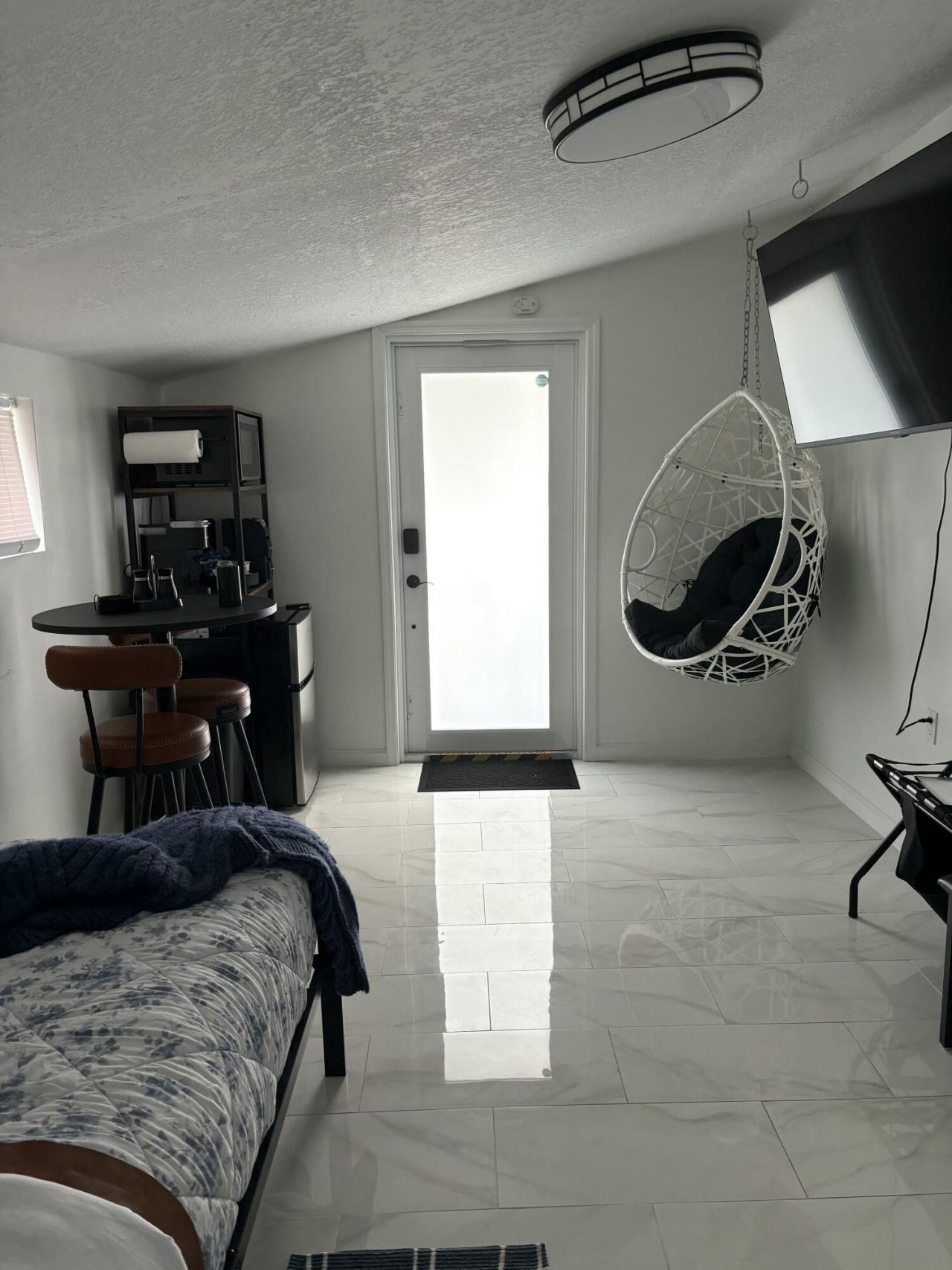2816 NW 7th Street, Fort Lauderdale, FL 33311 Photo