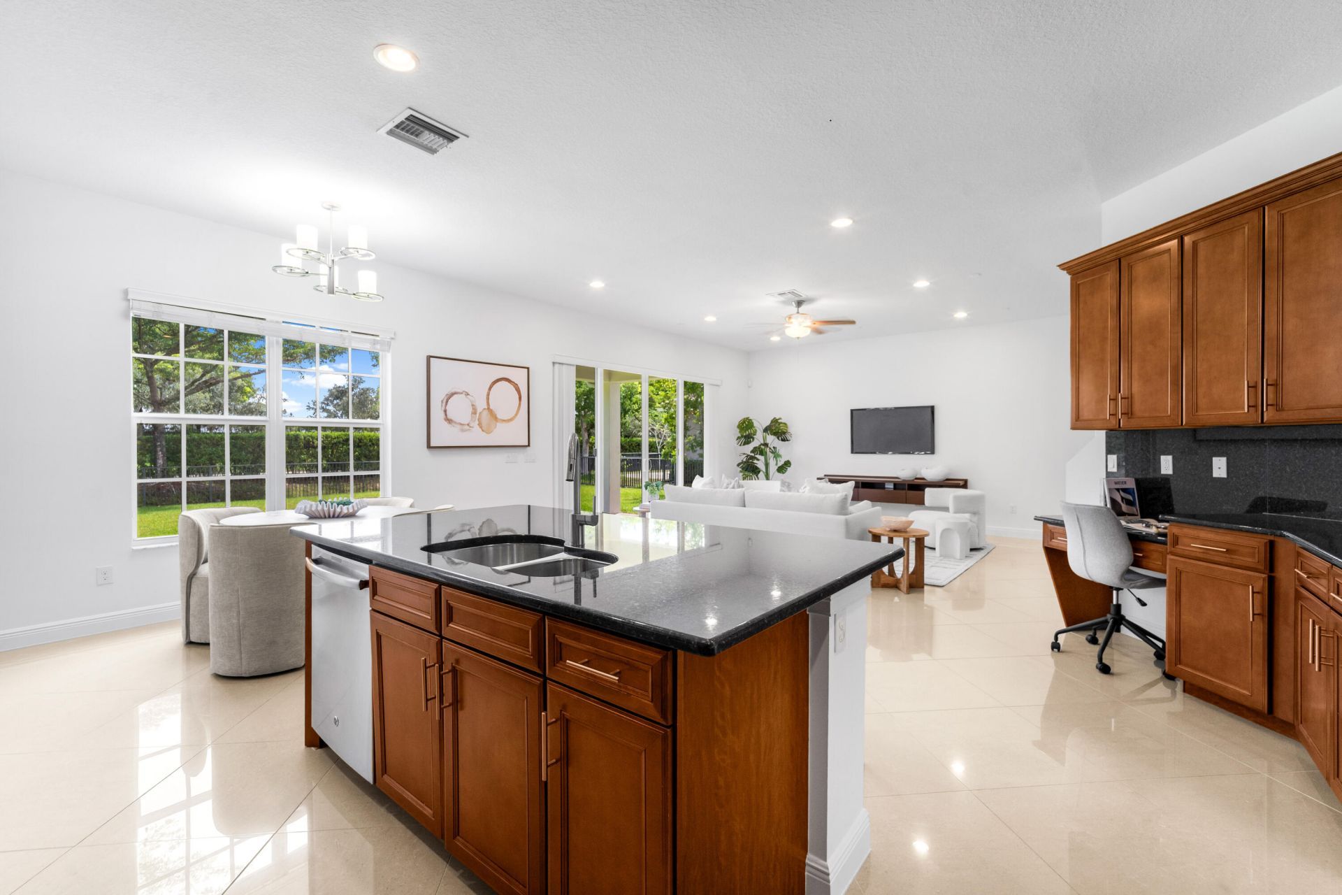 10111 Edgewater Court, Parkland, FL 33076 Photo