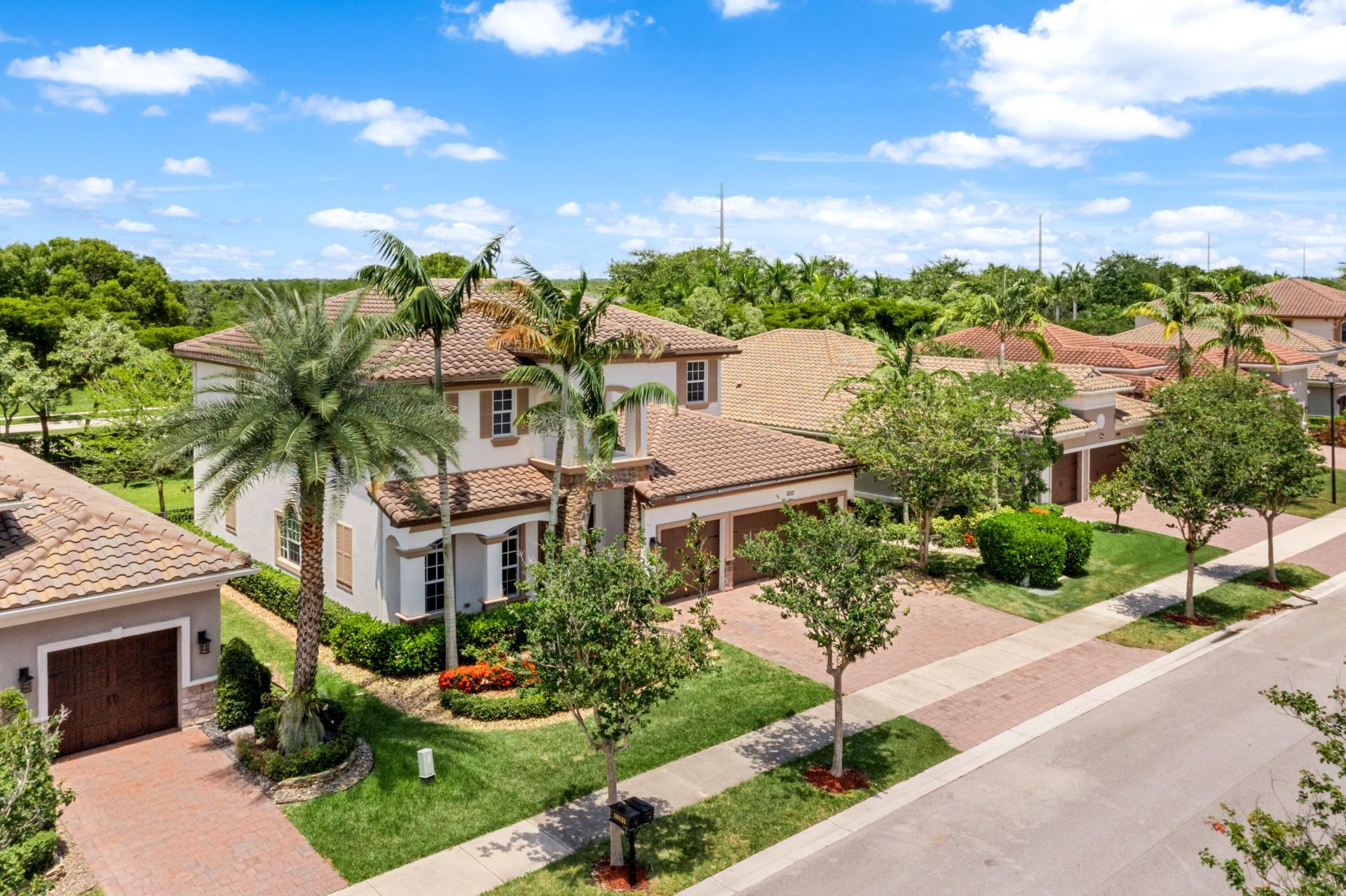 10111 Edgewater Court, Parkland, FL 33076 Photo