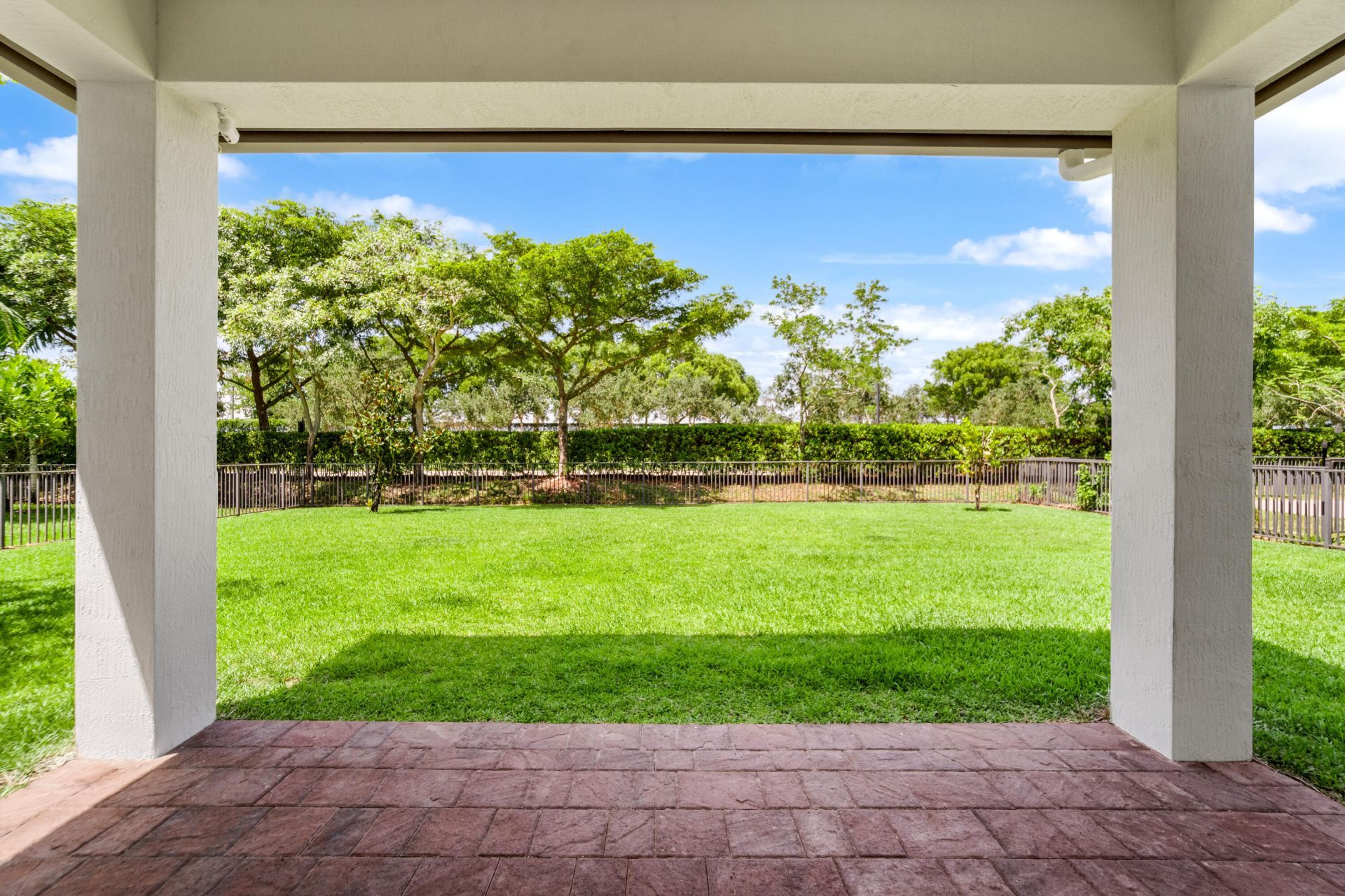 10111 Edgewater Court, Parkland, FL 33076 Photo