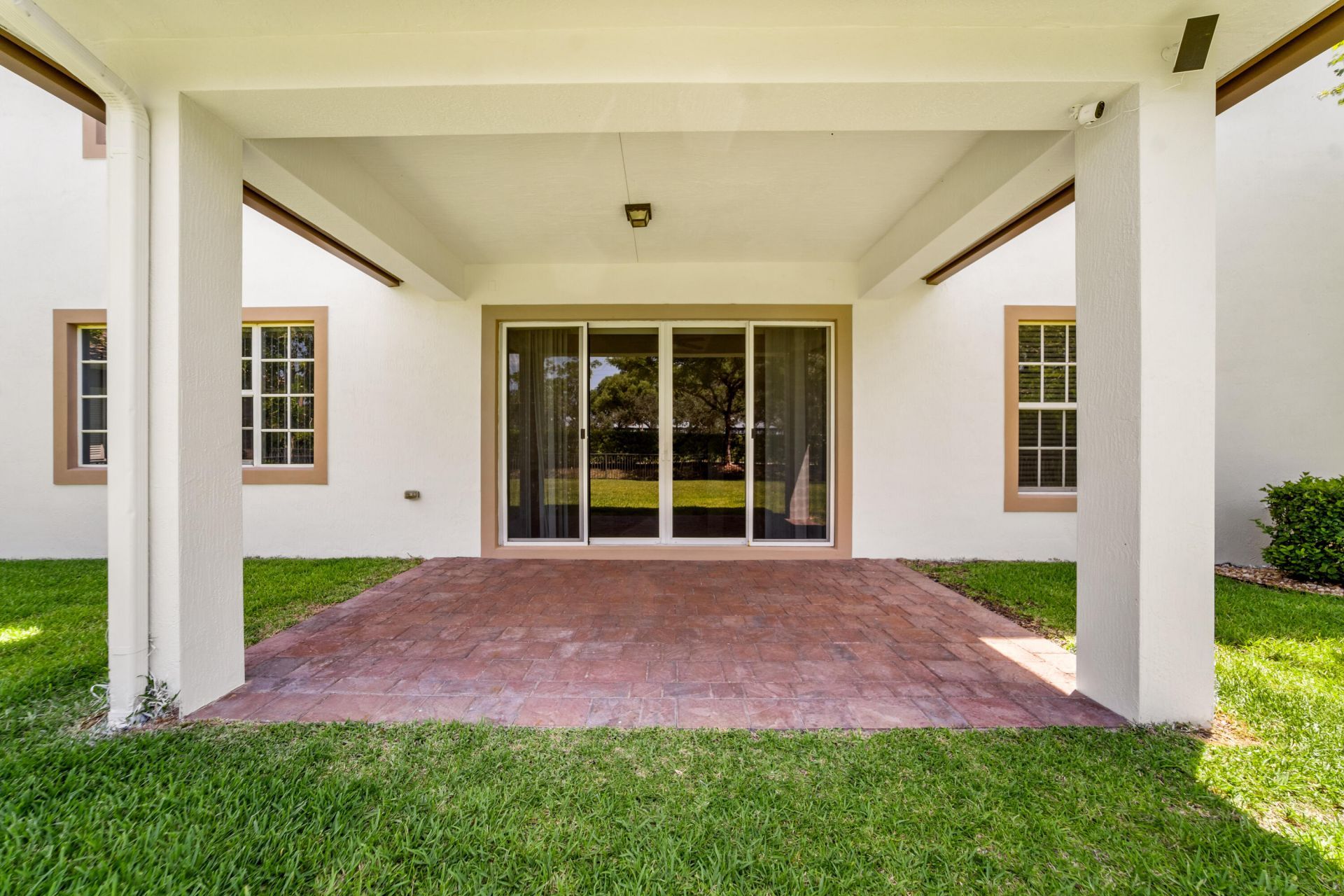 10111 Edgewater Court, Parkland, FL 33076 Photo