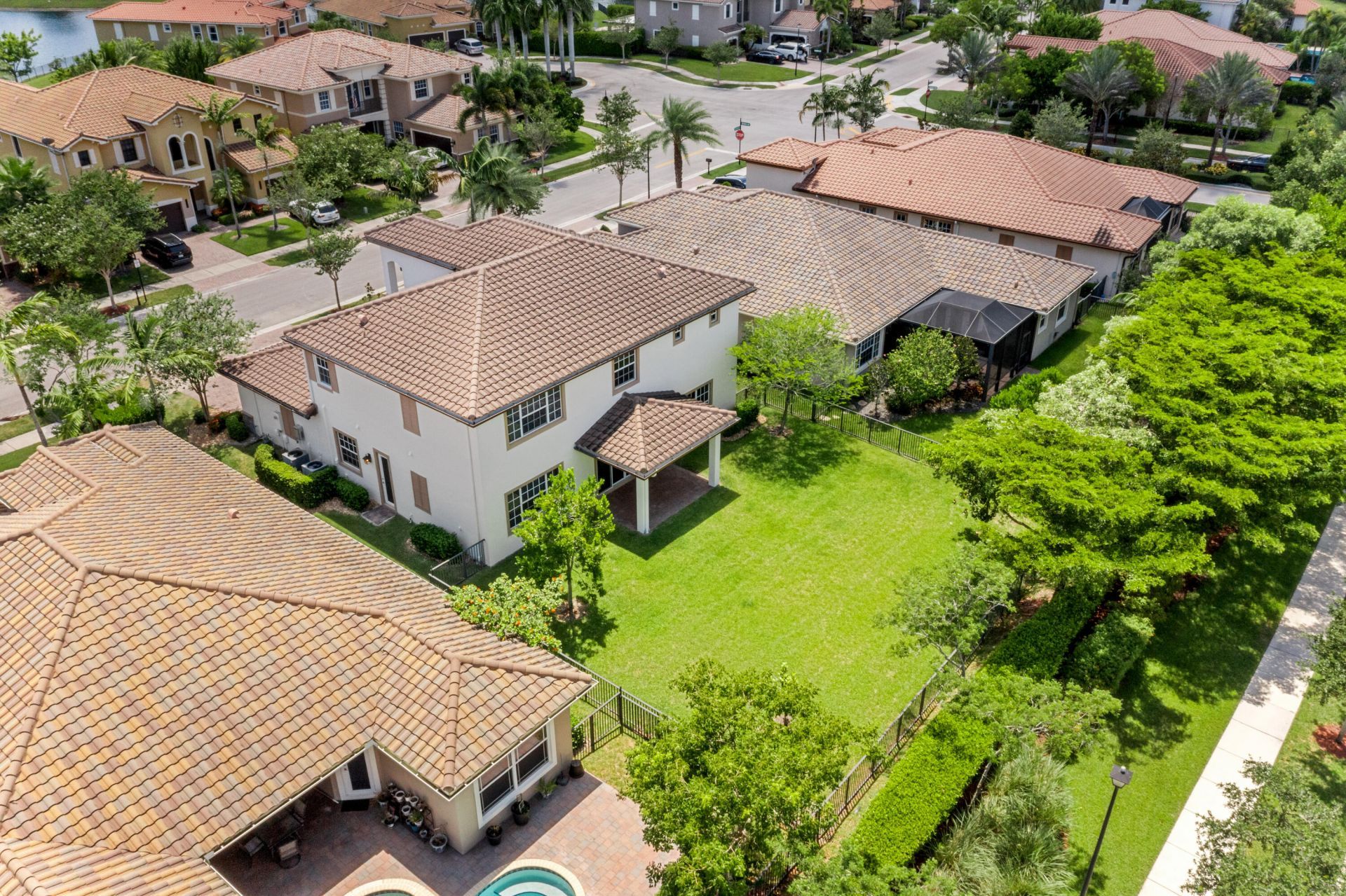 10111 Edgewater Court, Parkland, FL 33076 Photo