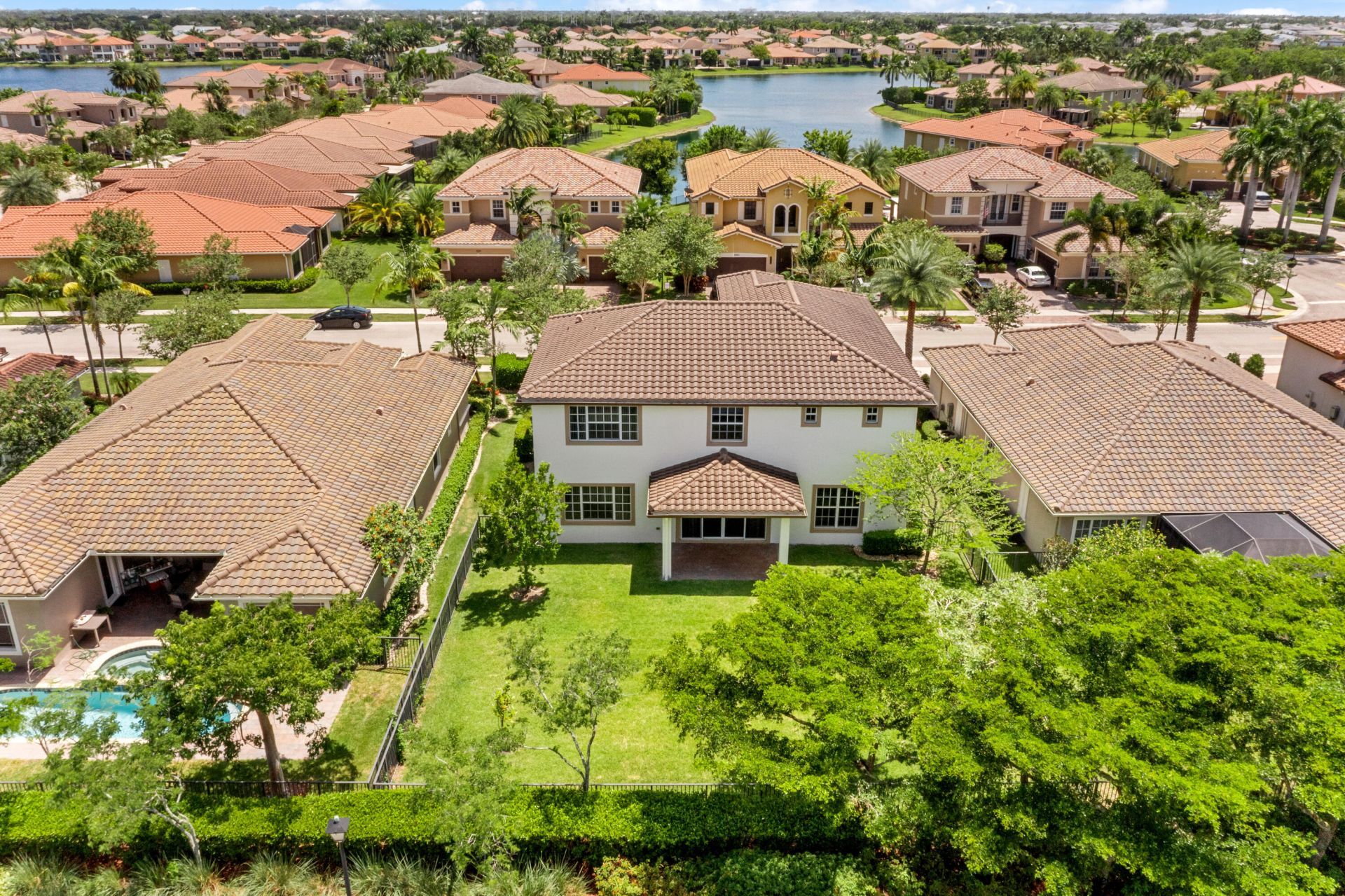 10111 Edgewater Court, Parkland, FL 33076 Photo