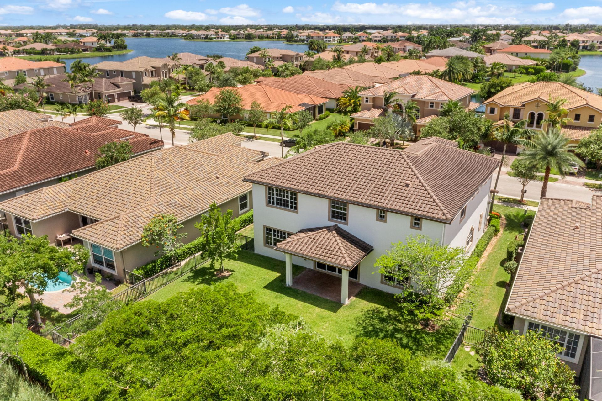 10111 Edgewater Court, Parkland, FL 33076 Photo