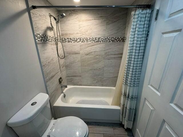 127 Flanders C, Unit C, Delray Beach, FL 33484 Photo
