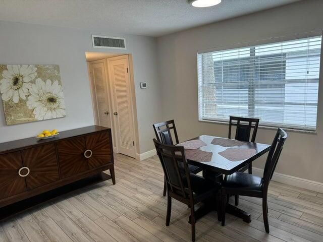 127 Flanders C, Unit C, Delray Beach, FL 33484 Photo