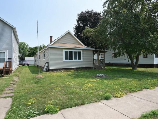 412 11th Ave E, Ashland, WI 54806