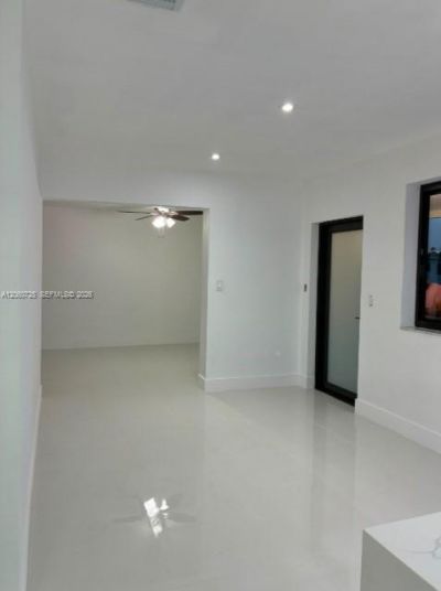1480 NE 157th St, North Miami Beach, FL 33162 Photo