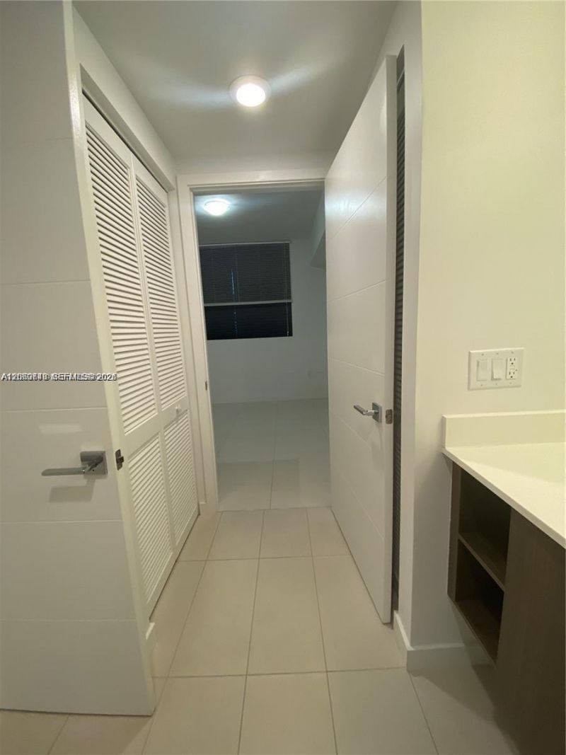 7875 NW 107th Ave , Unit 212, Doral, FL 33178 Photo