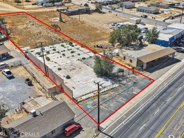 14178 Hesperia Road, Victorville, CA 92395