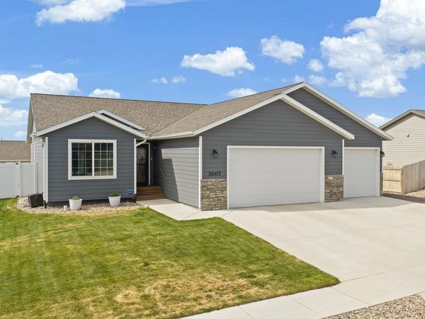 3007 Jessup Lane, Rapid City, SD 57703